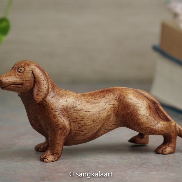 Il bassotto, Badger Dog, Salsiccia, Dog Sculpture, Dog Sculpture, Doggie, Dog Lover, Animal, Wood Carving, Wood Statue, Handmade, Hand Carved, Gifts