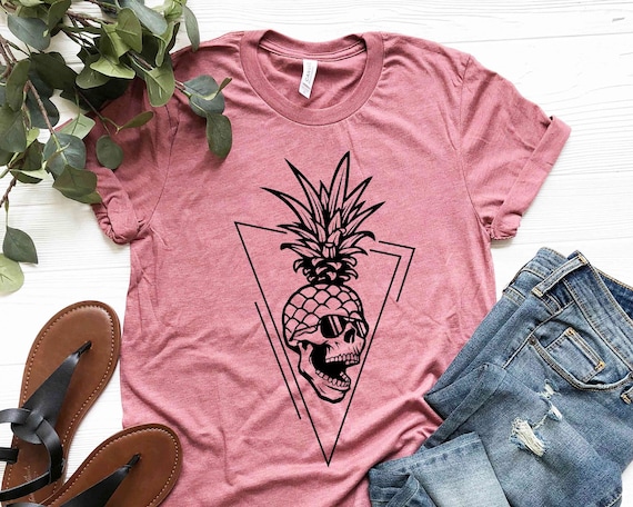 Pineapple Skull Graphic T-Shirt: Summer Foodie Tee