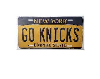 Go Knicks Neuheit Metall-Nummernschild-Anhänger