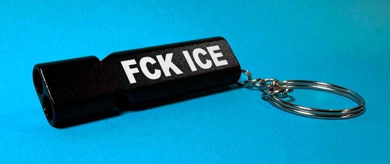 FCK ICE Whistle Keychain, Protest Keychain, Safety Alarm, Political Activism Gift, Compact Emergency Accessory zdjęcie 3