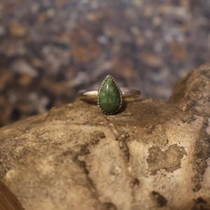 Emerald Snowflake Jade Ring