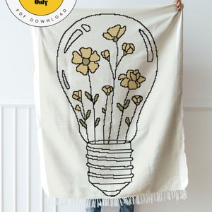 Flowers in Bulb, single crochet tapestry pattern, graph and written instructions