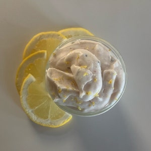 Lemon Happy Body Scrub image 2