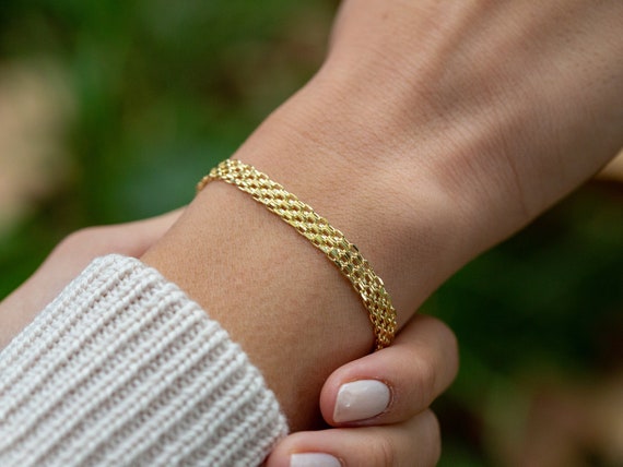 U7 Twisted Gold Bracelet for Women Girls Open Bracelet Jewelry Fashion  Solid Cuff Bangle Christmas Birthday Gift - Walmart.com