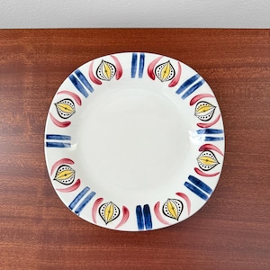 Rörstrand Delikat. Rare cake plate. Designed by Marianne Westman, Sweden 1950s.