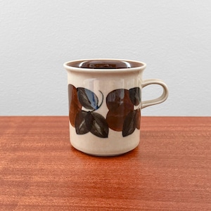 Arabia Ruija. Rare cocoa mug. Designed by Raija Uosikkinen, Finland 1970s.