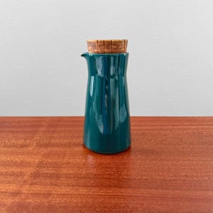 Arabia Kilta. Rare green pitcher. Designed by Kaj Franck, Finland 1950s.