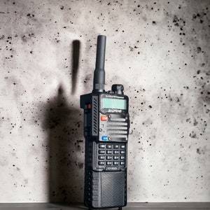 Baofeng UV-5R / UV5Rv2 + PTT-Schutz: 3D-Druck für die Arbeit mit UV5R-Funkgeräten hergestellt