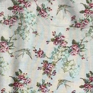 Tissu en coton Moda vintage avec un imprimé floral (un demi-mètre)