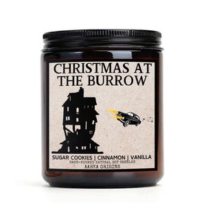Christmas at the Burrow︱Book Lover Soy Candle︱Book Candle Scent︱Book Candle | Literary Candle | Wax Melt︱Scented Candle︱Geeky Bookish decor