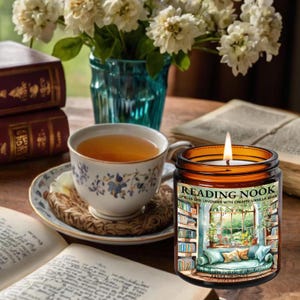Reading Nook Soy candle, Bookish Candle, Book Lover, Book Inspired Candle, Bookworm Gift, Literary Gifts, Vanilla, Lavender, cozy scented