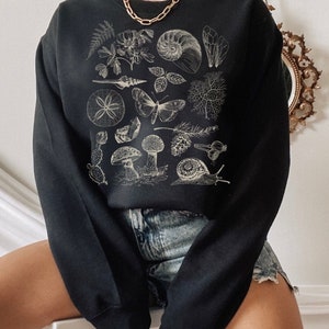 Patterns in Nature Mushroom Sweatshirt Moth Shirt Biology Botanical Insect Shirt Dark Academia Cottagecore Fairy Grunge Crewneck