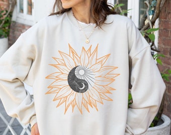 Yin Yang Sunflower Sweatshirt Wildflower Ying Yang Sun and Moon Good Energy Solar System Zen Shirt Y2K Aesthetic Oversized Graphic Crewneck