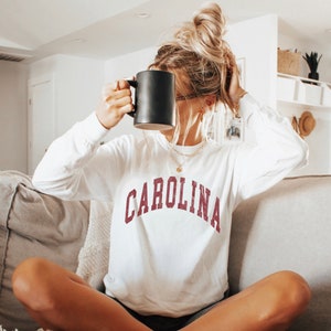 Comfort Colors© Carolina Vintage Look Long Sleeve Tee South Carolina Crewneck Carolina Preppy Varsity Shirt South Carolina University