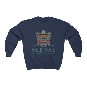 Wild Soul Western Wear Sweatshirt med sliten vintageinspirerad aztekisk sydvästskjorta Thunderbird Crewneck-skjorta med ökenvibbar och westerngrafik Navy
