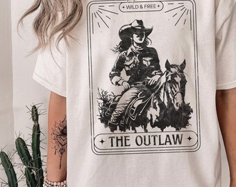 Mulher fora da lei ocidental gráfico camiseta retro tarô cartão selvagem e livre olhar vintage música country ranch vida ocidental mostrar nashville cowgirl camiseta