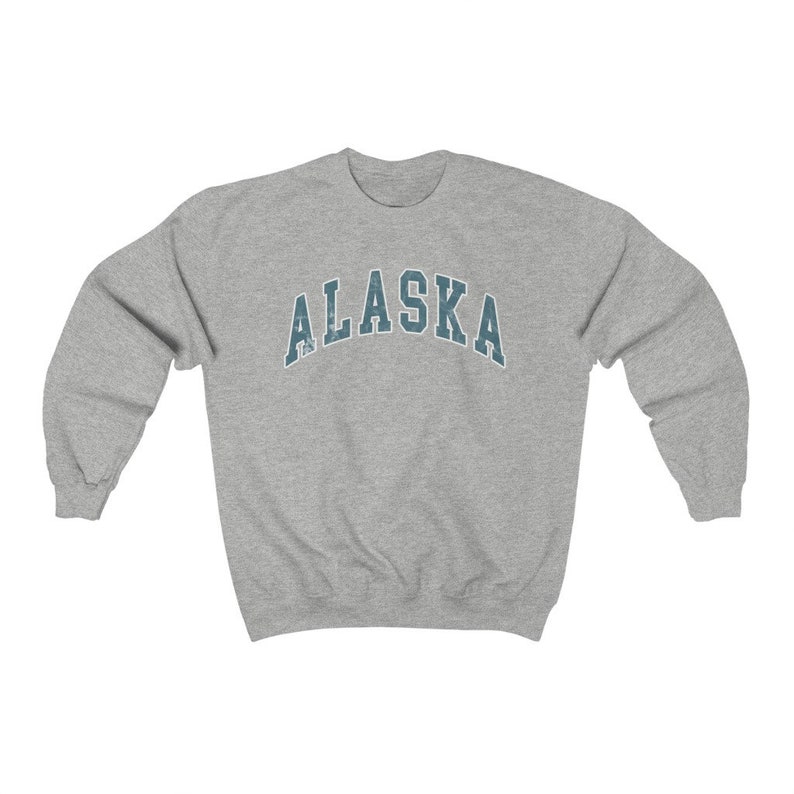Alaska Sweatshirt Vintage College Sweatshirt Preppy Crewneck Nature Shirt Wilderness Sweater Mountain Sweatshirt Retro Alaska Shirt image 6