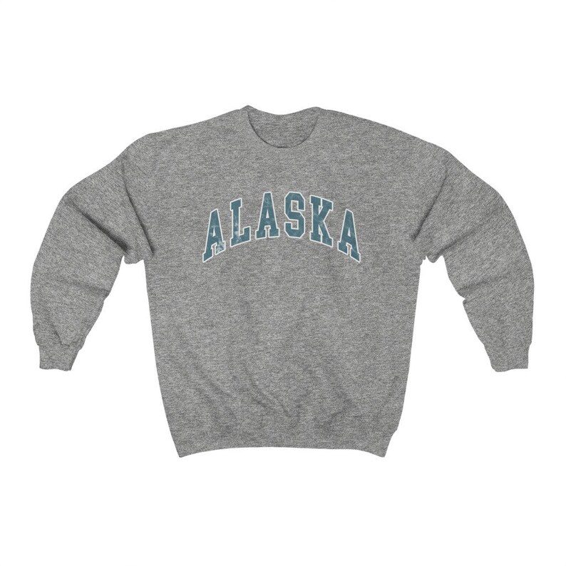 Alaska Sweatshirt Vintage College Sweatshirt Preppy Crewneck Nature Shirt Wilderness Sweater Mountain Sweatshirt Retro Alaska Shirt image 8