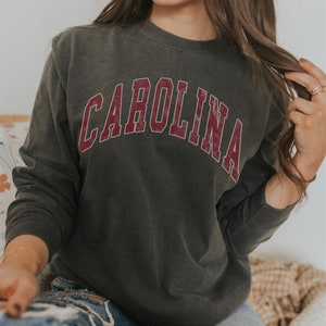 Comfort Colors© Carolina Vintage Look Long Sleeve Tee South Carolina Crewneck Carolina Preppy Varsity Shirt South Carolina University