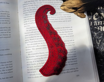 Cthulhu Octopus Engraved Leather Bookmark - Handmade The Call of Cthulhu Inspired Octopus Tentacle Bookmark | Unique Gift Idea for Bookworms