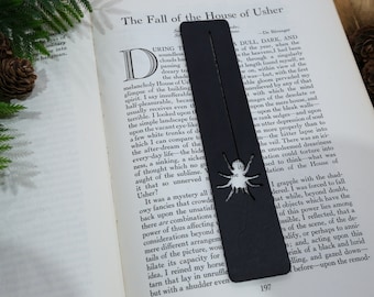 Spider Bookmark | Cute Leather Minimalist Bookmark | Horror Bookmark | Gift for Book Lover | Spooky Halloween Bookmark | Horror Lover Gift