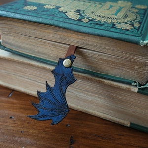 Bat Wing Bookmark | Spooky Gothic Bookmark | Gift for Book Lover | Vampire Bat Bookmark | Creepy Halloween Bookmark | Horror Bookmark