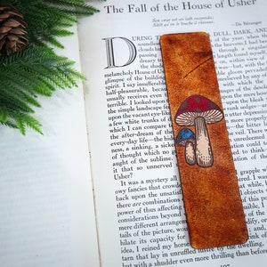 Toadstool Bookmark | Leather Bookmark | Bookish Gift | Cottagecore Gift | Cute Mushroom Bookmark | Gift for Book Lover | Forest Bookmark