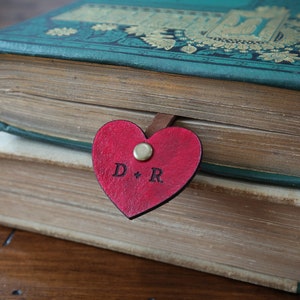 Valentine&#39;s Day Bookmark | Personalized Heart Bookmark | Leather Bookmark | Cute Romantic Gift for Book Lover | Custom Initials Bookmark