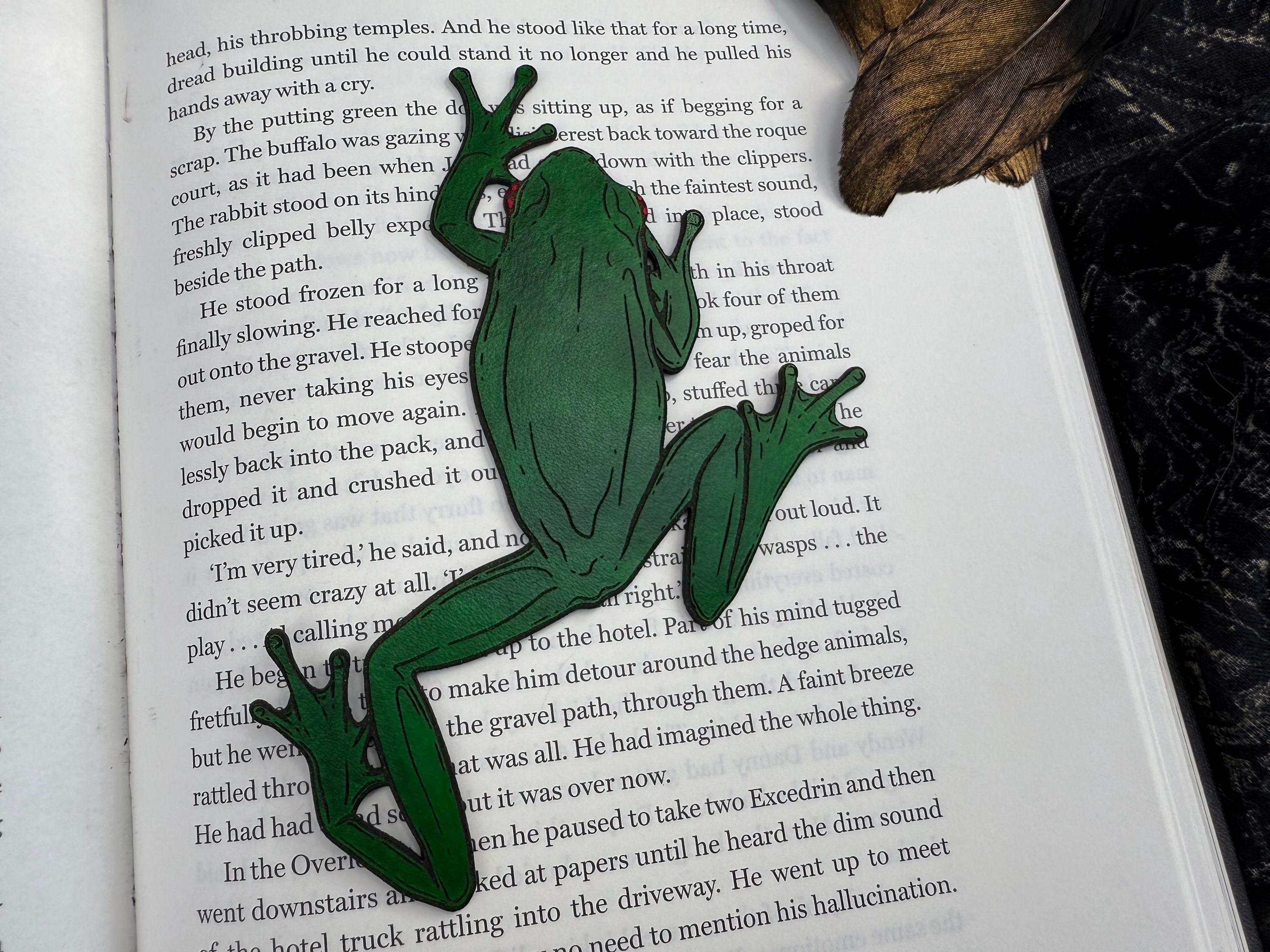 Red-eyed Tree Frog Leather Bookmark — Handmade Literary Accessory - Etsy