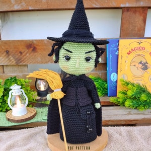 Tutorial: The Green Wicked Witch Amigurumi Pattern | Wizard of Oz Inspired Amigurumi Doll | Crochet Pattern PDF Download