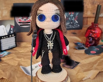 Tutorial: Patrón de crochet para amigurumi: El loco + Murciélago extra / Leyenda del rock (PDF) / Descarga digital