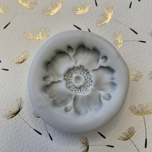 Anemone Flower Silicone Mold 3D 1.75” Diameter .3” Depth