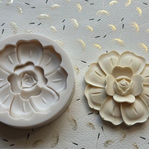 Camelia Gardenia Rose Flower Silicone Mold 3D 2.75” Diameter .7” Depth