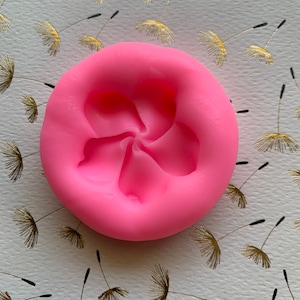 Tiare Plumeria Flower Silicone Mold L 3D 1.75” Diameter .5” Depth