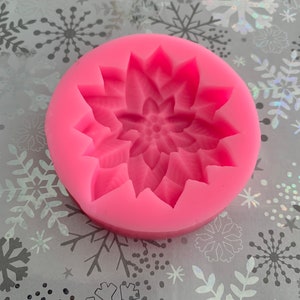 Poinsettia Flower Silicone Mold 2” Long by 2”Wide .3”Depth