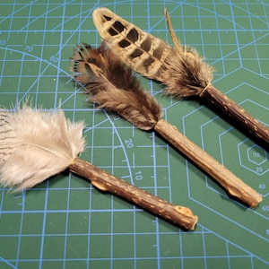 All natural 3 pack Cat catnip sticks natural wood turned into chewable toy with feathers - PURRFECT HUNT