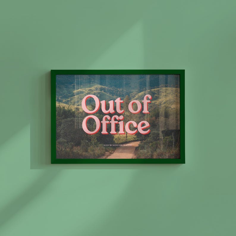 Retro Foto Print: Out of Office, Pink, körniger Stil - Digital Download Bild 1