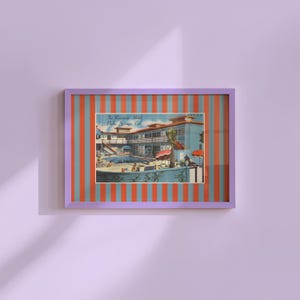 Impression d'art numérique carte postale vintage Palm Springs – décoration murale de motel rétro à rayures colorées, illustration éclectique de motel du désert