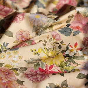 100% Cotton Fabric 20s | K-Masterpiece Series #18 Korean traditional "Joyful  Beige Green Floral Design," 110cm (44"), Made in Korea HQ022