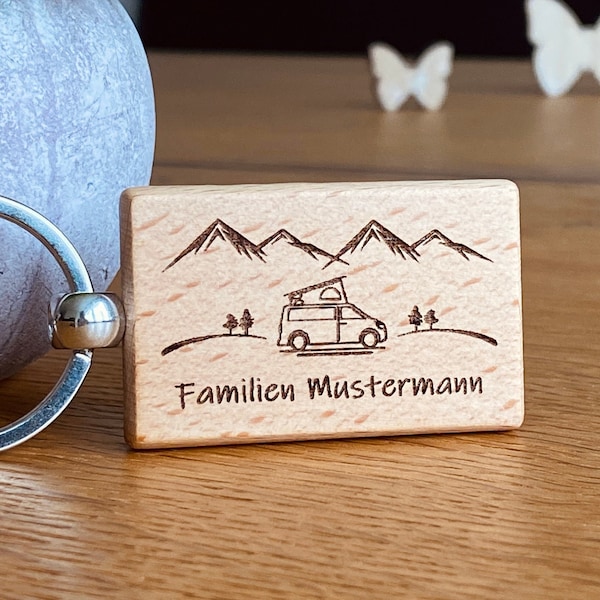 Schlüsselanhänger für Campingliebhaber in Deutschland Personalisiert Wohnmobil Camper Geschenkidee Vanlife  Urlaub Familienname Bus VW