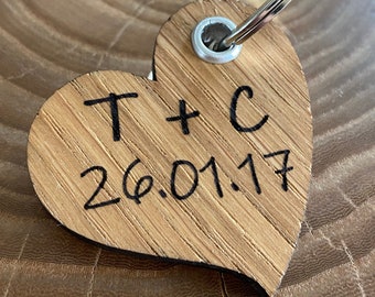 Schlüsselanhänger mit Wunschgravur Personalisiert Geschenkidee Wunschtext persönliche Nachricht Schmuck Geburtstag Herz Love Liebe Freund