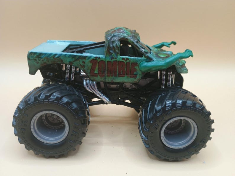 Monster Jam Zombie Custom Dyed Swamp Decay 1:64 Diecast Spin Master Monster Truc image 2