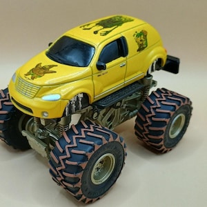 Zombie Spongebob Custom Swamp Bogger 1:64 Diecast PT Cruiser Monster Truck image 1
