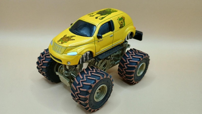 Zombie Spongebob Custom Swamp Bogger 1:64 Diecast PT Cruiser Monster Truck image 1