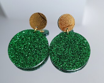 Boucle d'oreille disque rond vert et doré acrylique pailleté vert