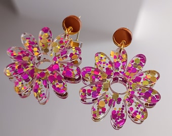Boucle d'oreille fleur marguerite rose, rouge, orange et doré acrylique confetti paillette glitter multicolore