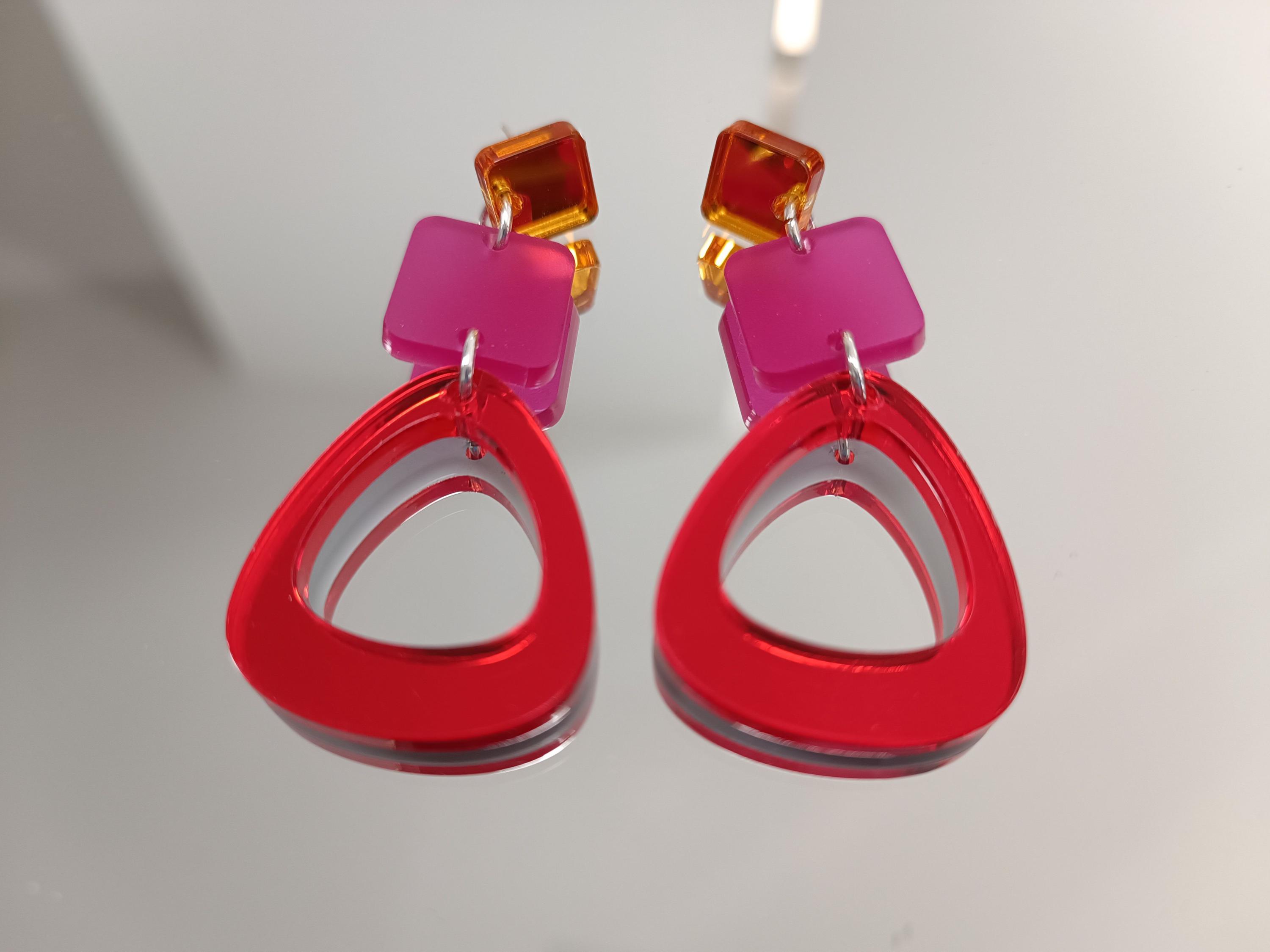 Boucles D'oreilles à Trou Avec Pierres Fushia Et Métal Doré - Modèle N°5 - Neuf Avec étiquettes