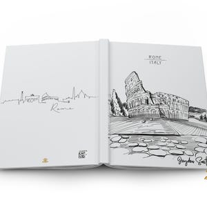 Peut inclure: Un croquis en noir et blanc du Colis&eacute;e &agrave; Rome, en Italie. Le croquis se trouve sur la page de droite d'un carnet ouvert. La page de gauche pr&eacute;sente un croquis en noir et blanc de l'horizon de Rome.