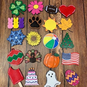 Pieces for the welcome  door hanger