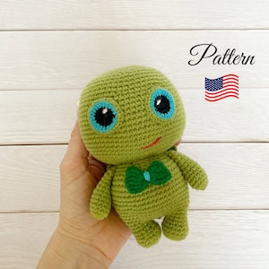 Modello amigurumi giocattolo tartaruga all&#39;uncinetto. Tartaruga modello uncinetto. Giocattolo con motivi all&#39;uncinetto